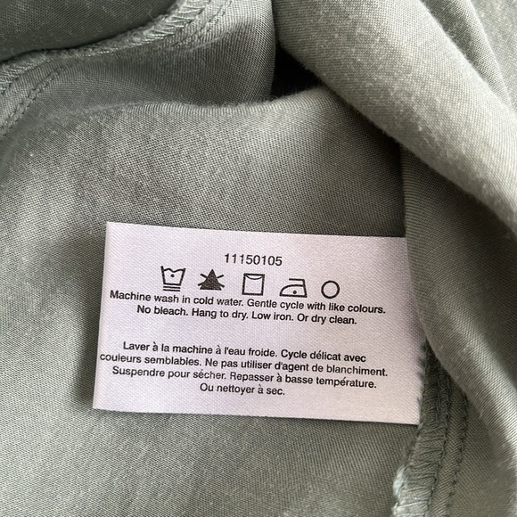 CLUB MONACO mint sage green midi skirt. Soft satin flirty feminine Size 6 - Picture 9 of 13